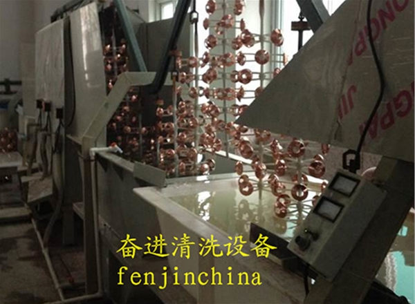 悬挂式垂直超声波清洗机